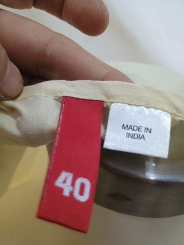 🌼 Blusa bordada estilo boho – Talla 40