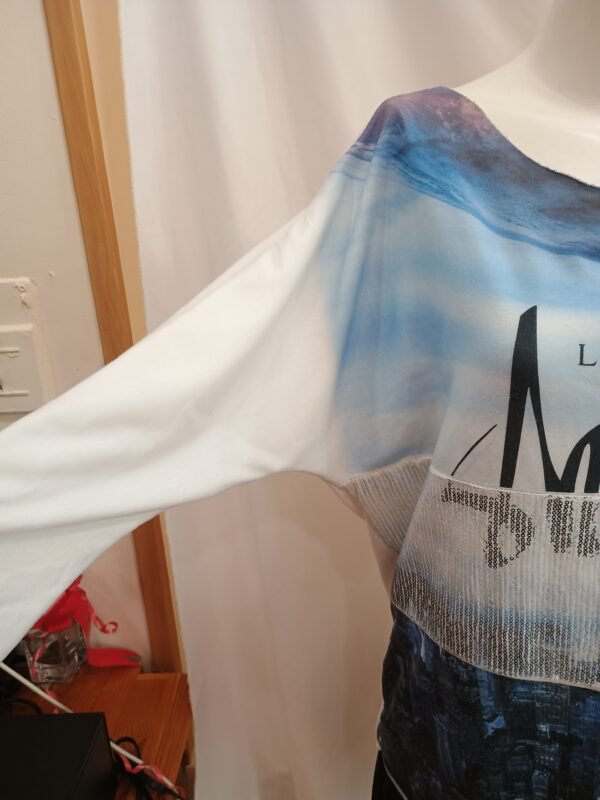 Camiseta oversize estampada con lentejuelas – Talla L/XL