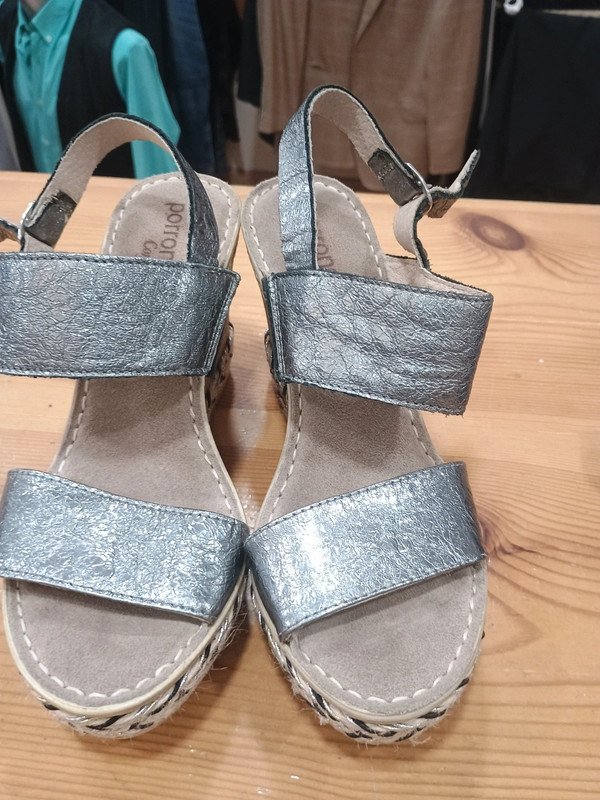 Sandalias cuña plateadas Parronet – talla 37