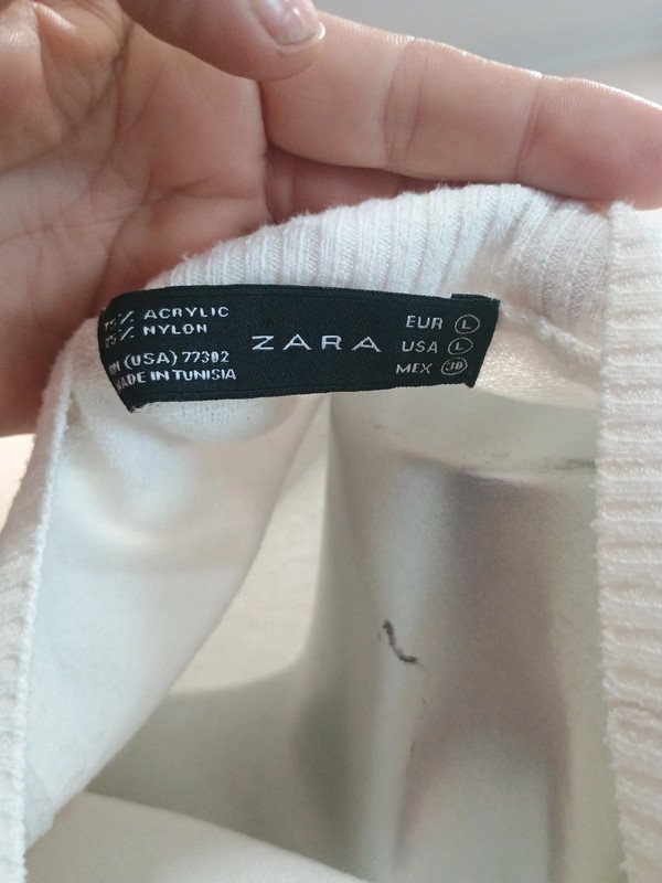 19a88e82-5bb2-4f26-bd37-8369be98e3b7.jpeg Jersey ZARA Blanco – El básico que va con todo talla L