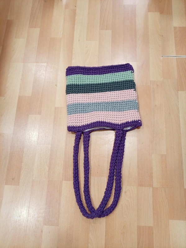 Bolso hecho a mano Diseño resistente y espacioso, perfecto para uso diario, compras o llevar libros.