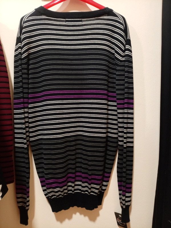 Chaqueta de punto rayas negro blanco y rosa sport streetwear talla M