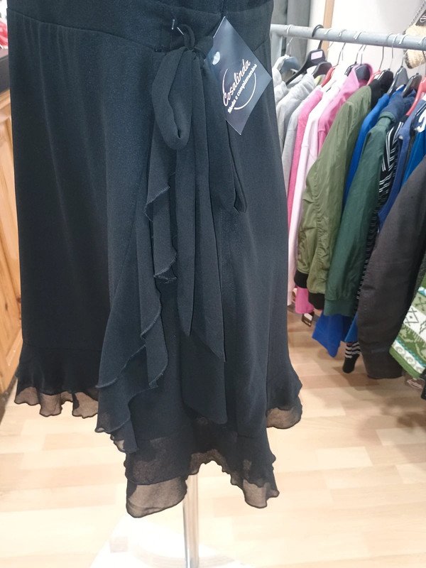 Vestido negro elegante Lipsy London – talla 42 – fiesta