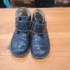 4adfbb13-f51a-4147-8144-1e17ff72082f.jpeg Botines niño Pablosky piel azul marino – talla 32