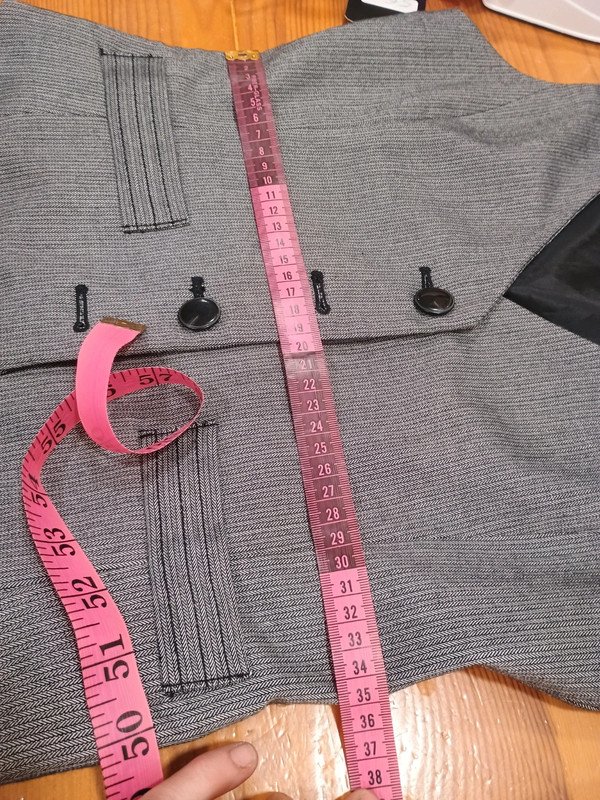 7f50569b-4a31-4108-bc16-e06286142486.jpeg Traje tres piezas mujer Mango Suit 36