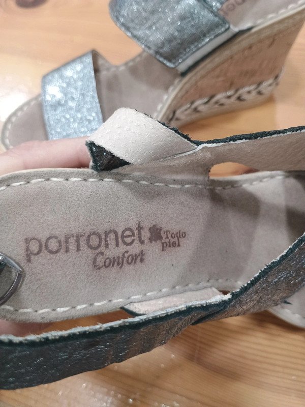 Sandalias cuña plateadas Parronet – talla 37