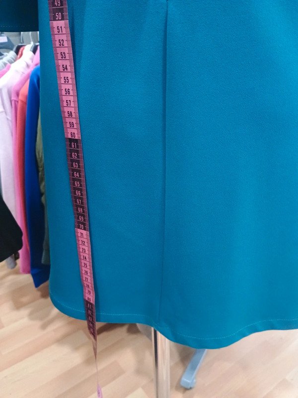 8996c12c-4cdc-42e0-9372-1cb7b73cb5f0.jpeg Vestido verde petróleo Cerezas – talla L– elegante y cómodo