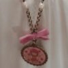 Collar kawaii rosa con lazo y colgante infantil estilo cute