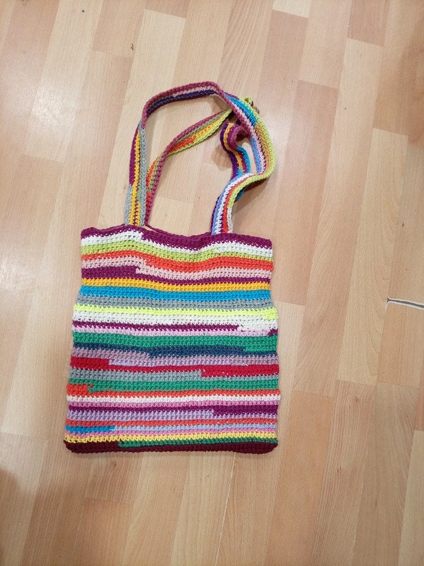 Bolso tote hecho a mano de crochet multicolor