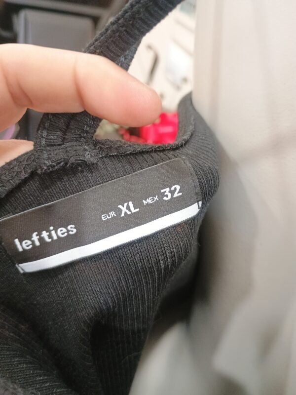 Body Negro Ajustado Tirantes Talla XL – Lefties