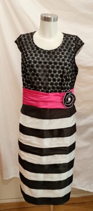 Vestido de fiesta Dolcezza + chaqueta –Talla: 50 Look elegante y original