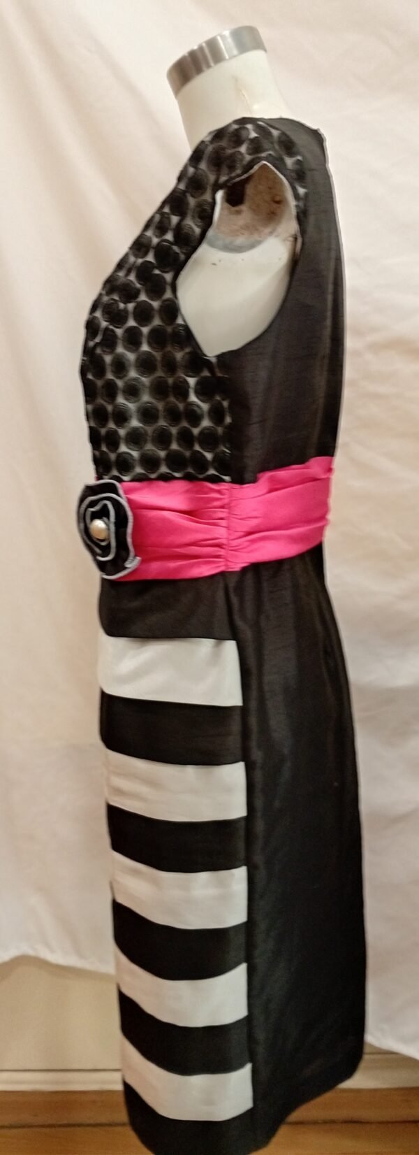 Vestido de fiesta Dolcezza + chaqueta –Talla: 50 Look elegante y original