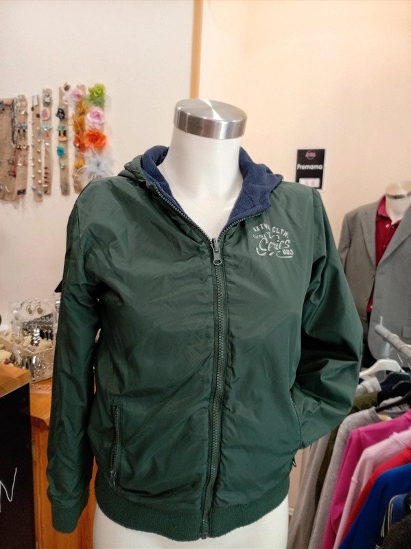 Chaqueta Nukutavate reversible niño/a 2 en 1 – Verde / Polar azul – Talla 12 (152 cm)