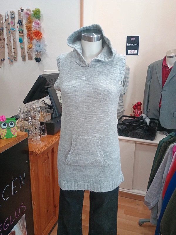 Vestido / jersey largo con capucha – Gris claro – Talla 16 (XS/S)