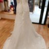 b9aa050e-7044-40dc-9f04-d4944d0fd247.jpeg Vestido de novia sirena LA Sposa encaje y pedrería – talla 46 – impecable