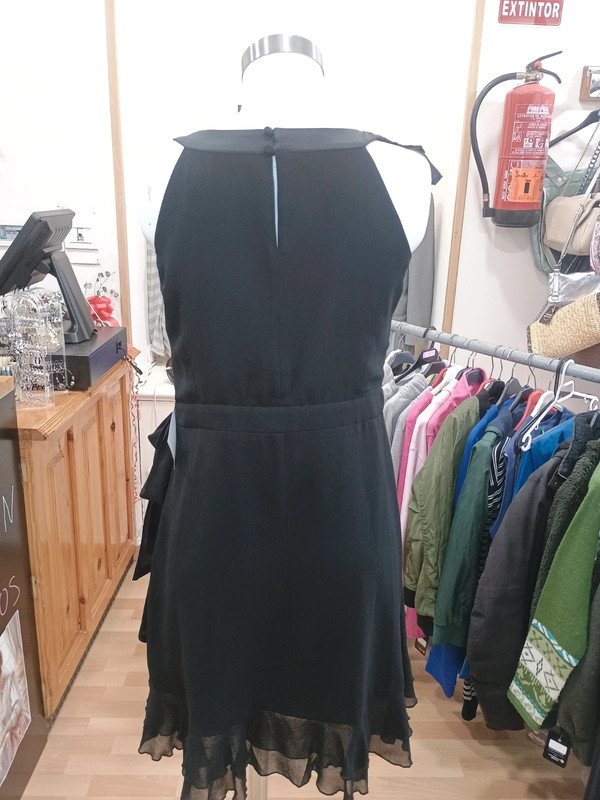 Vestido negro elegante Lipsy London – talla 42 – fiesta