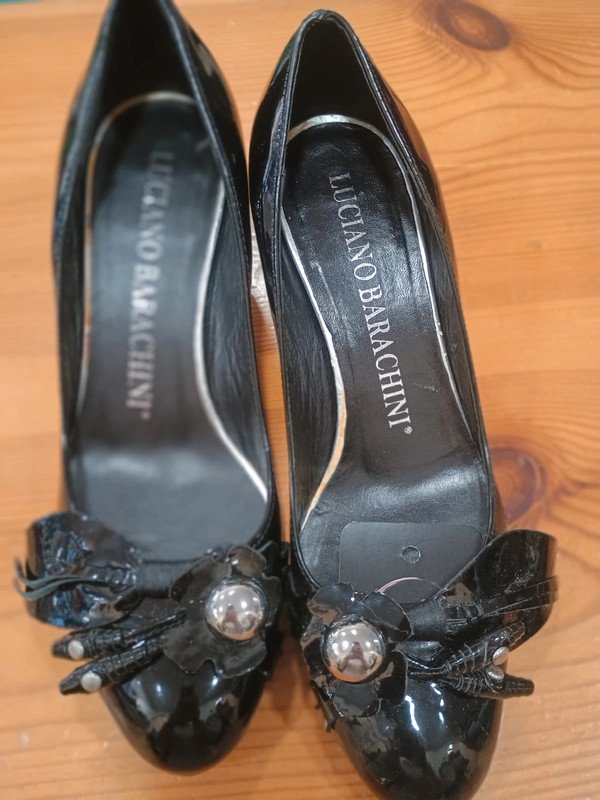 Zapatos de tacón negros elegantes Luciano Barachini – talla 37