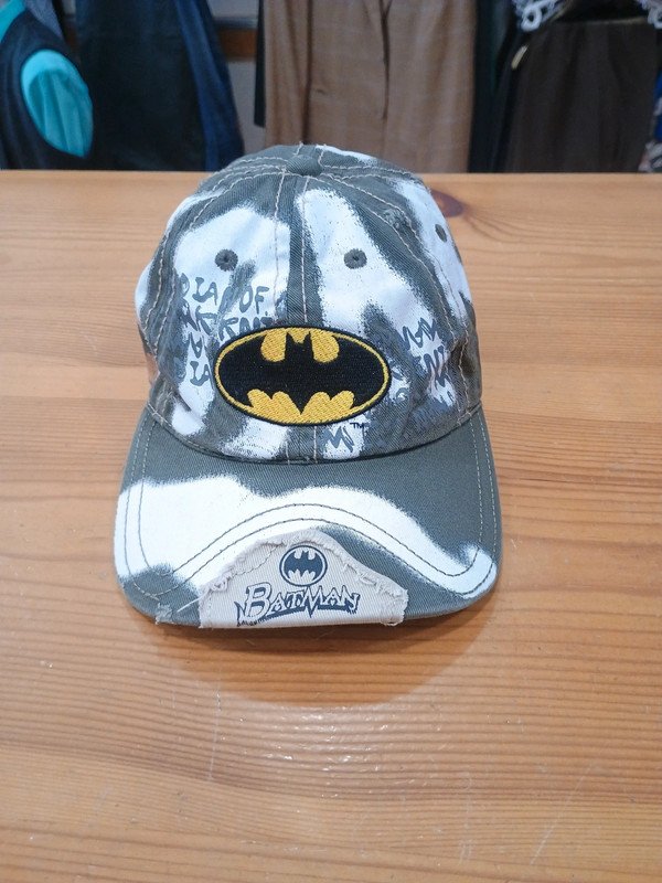 Gorra Batman vintage – Estilo graffiti / Y2K