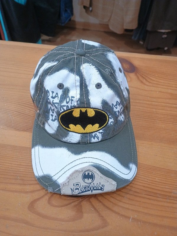 Gorra Batman vintage – Estilo graffiti / Y2K