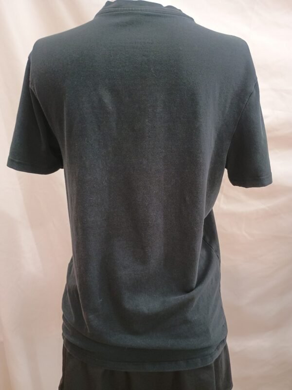 camiseta negra básica primark talla m