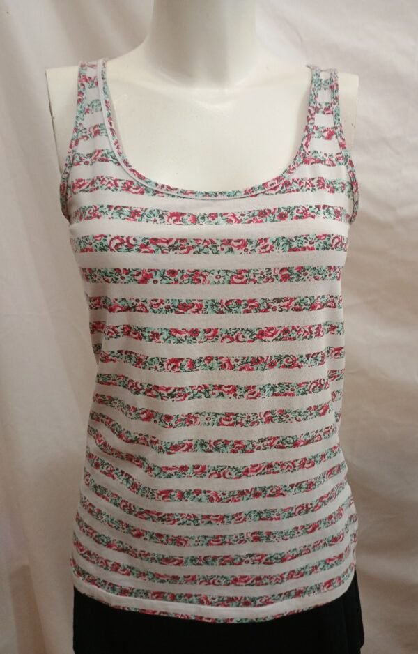 Camiseta sin mangas flores Atmosphere M – fresca y veraniega