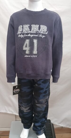 conjunto niño sudadera + pantalón camuflaje talla 7 años kiabi y Mayoral