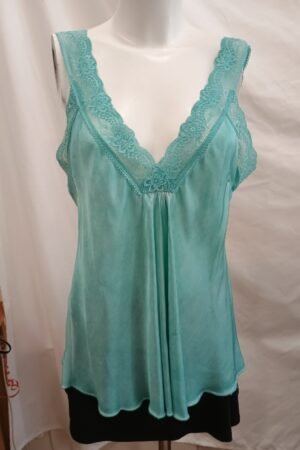 top lencero verde agua con encaje talla única