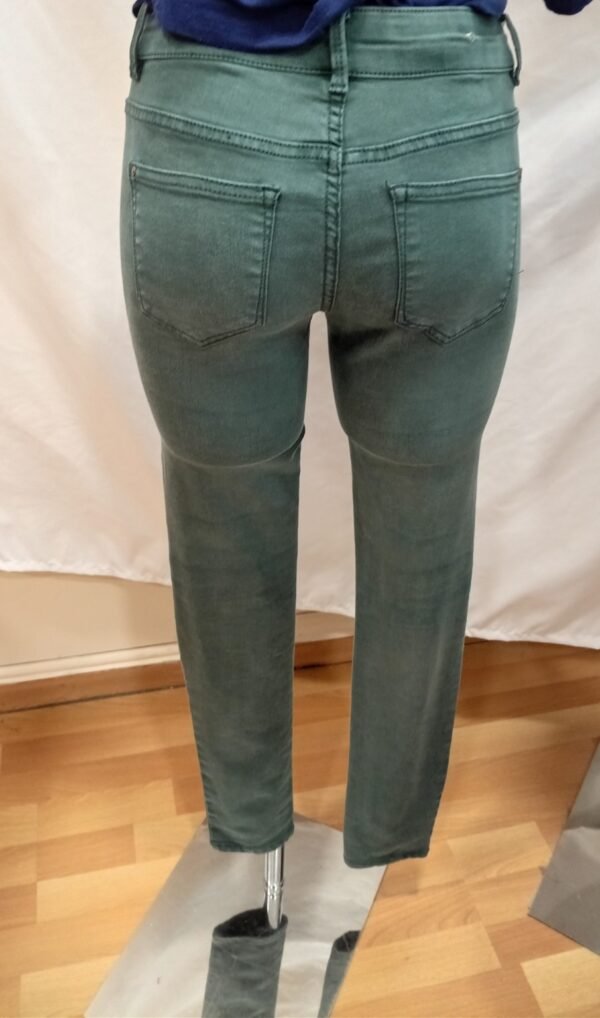 Pantalón verde Sfera talla 36 skinny