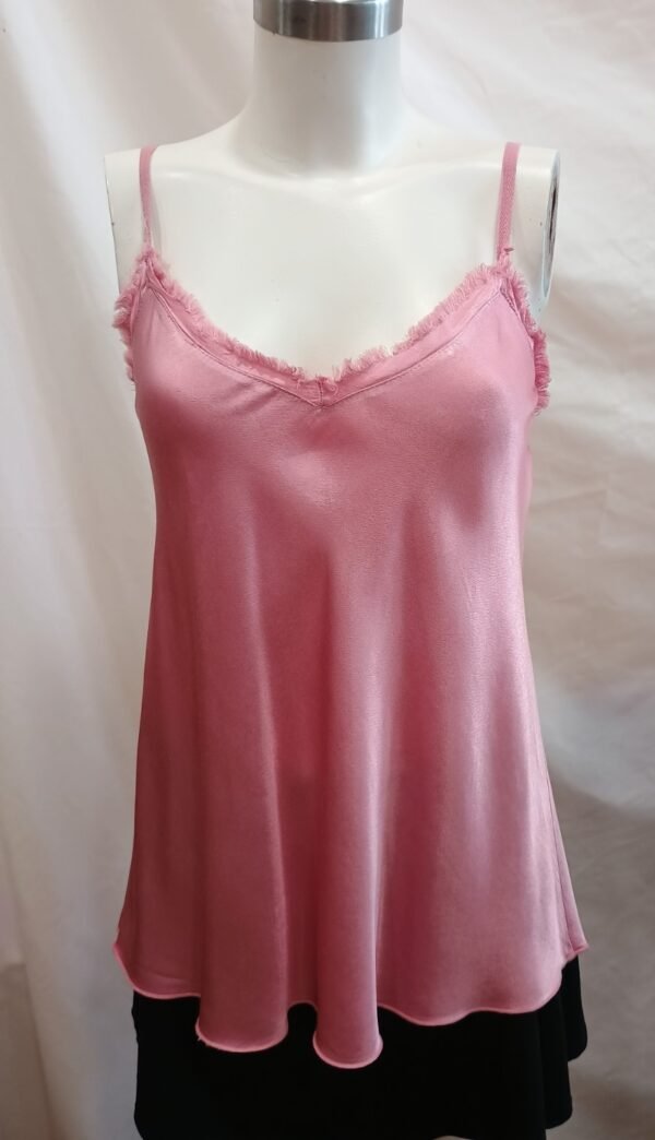 top lencero rosa satinado tirantes finos made in italy