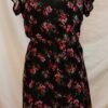 Vestido floral negro KIABI – talla 44 – fluido y favorecedor