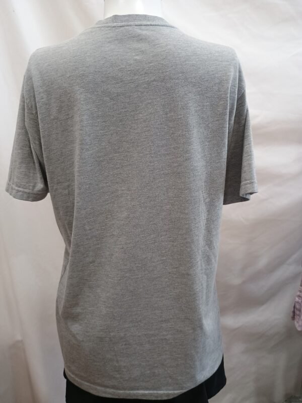 camiseta gris estampado retro chica talla M
