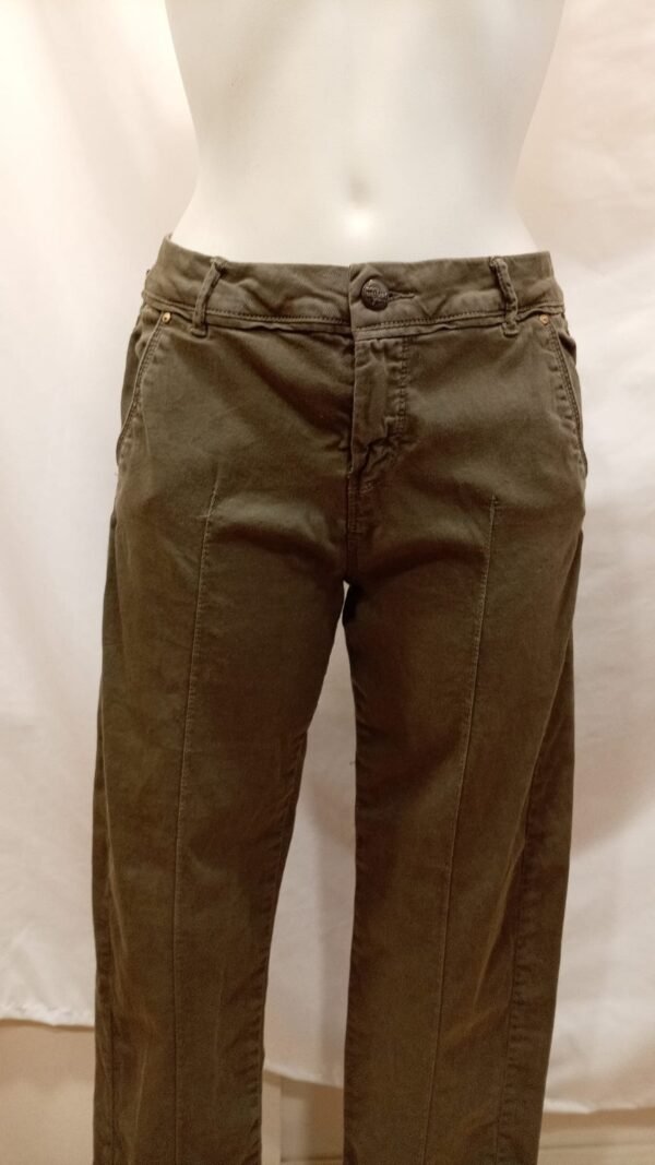 Outfit casual mujer beige y kaki Zara Bershka talla M 44