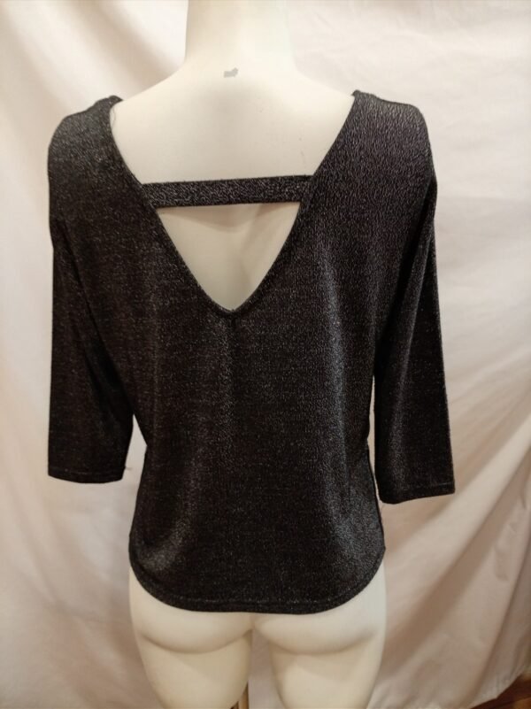 ✨ Camiseta brillante negra INSIDE | Escote en V y espalda abierta | Talla M
