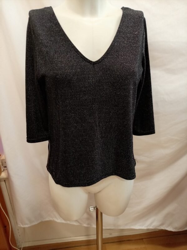 ✨ Camiseta brillante negra INSIDE | Escote en V y espalda abierta | Talla M