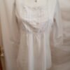Blusa blanca Mice Swan boho con bordados y mangas 3/4 – Talla L